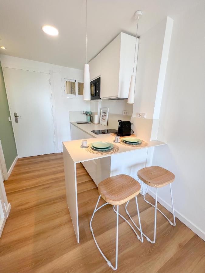 Cozy Studio With Sea Views Benalmádena Esterno foto